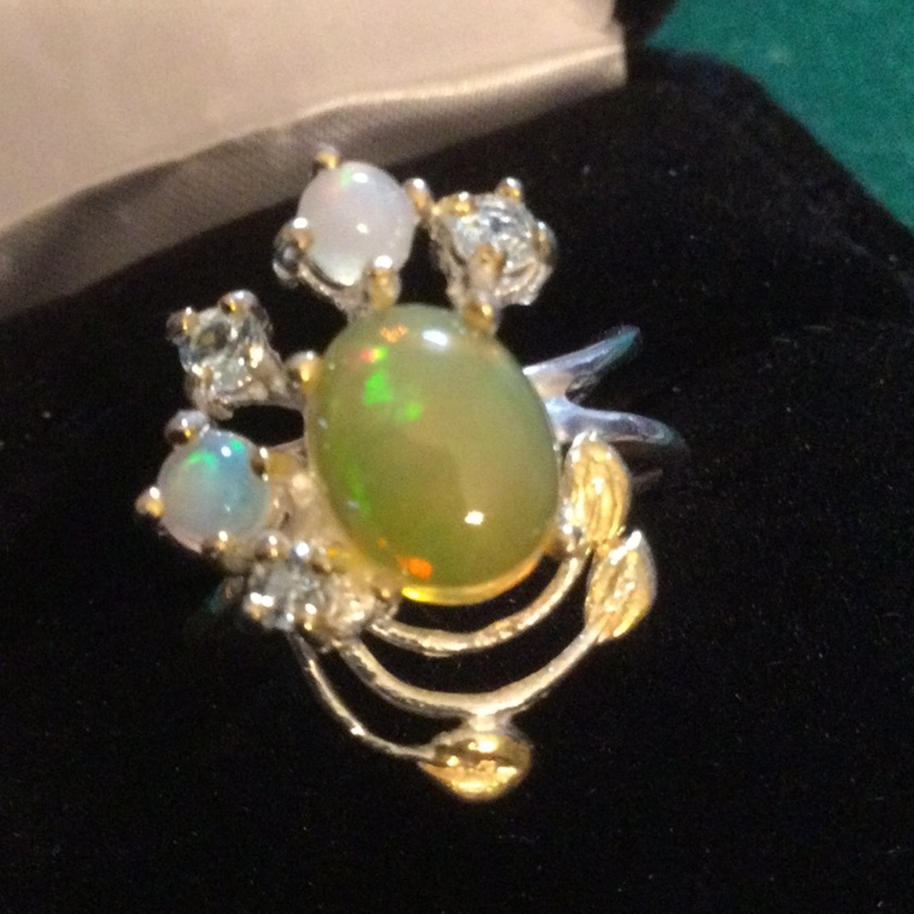 SPECIAL BUY GENUINE OPAL RING 10mm by 8mm Ring - Picture 3 of 12